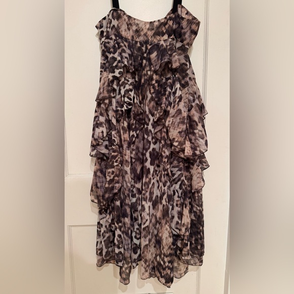 Stunning H&M Leopard Print Tiered Ruffle Mini ✨ - Picture 6 of 7